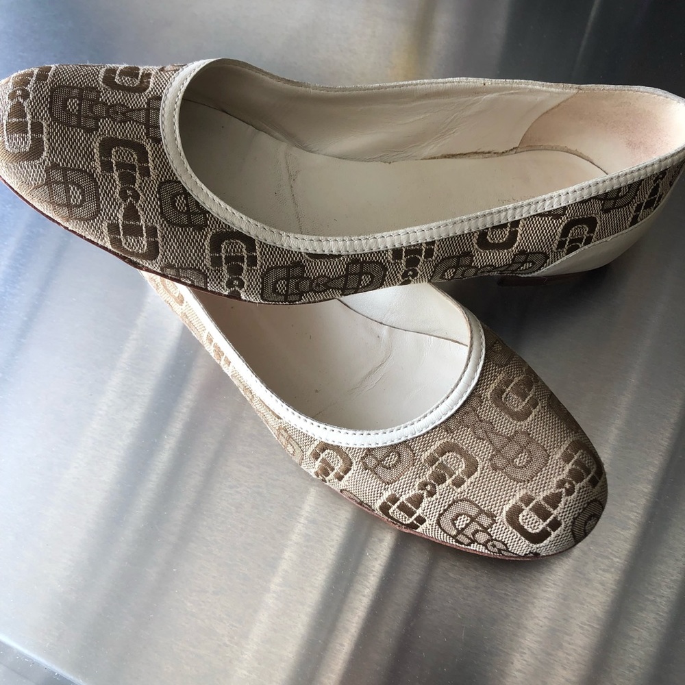 Gucci shoes
